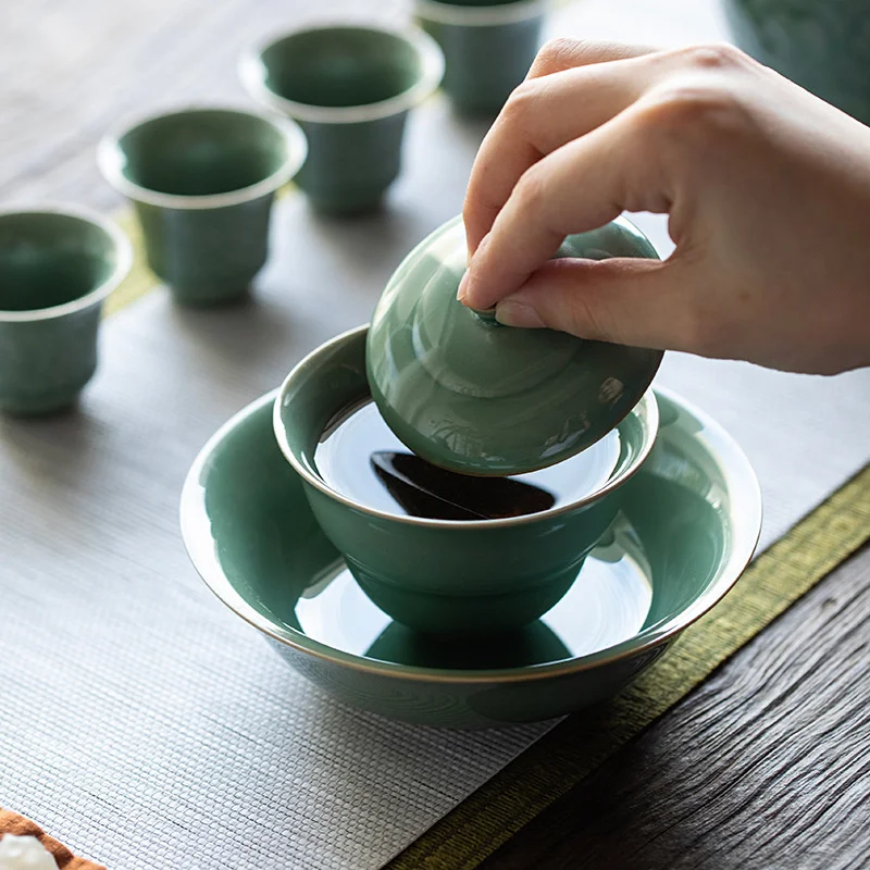 125ml Yue Kiln Celadon Tea Tureen Handmade Gourd Shape Ceramic China Tea Maker Gaiwan Japanese Tea Bowl With Lid Kung Fu Teaware