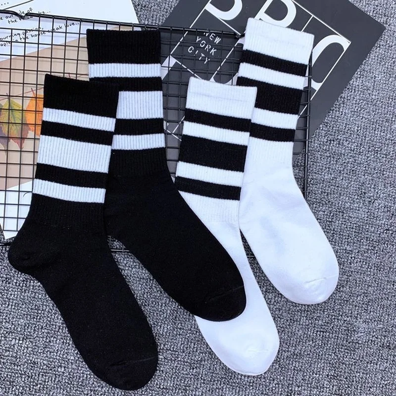 

Funky Street Wear Three Stripes Cotton Men Socks Retro Old School Hiphop Skate Long Short Harajuku White Black Cool Fixed Gear