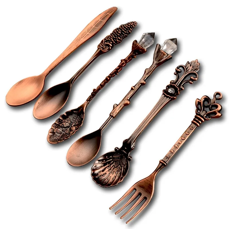 6Pcs Mini Royal Style Spoons Forks Vintage Metal Carved Fork Spoons for Coffee Fruit Dessert Tea Ice Cream Kitchen Flatware