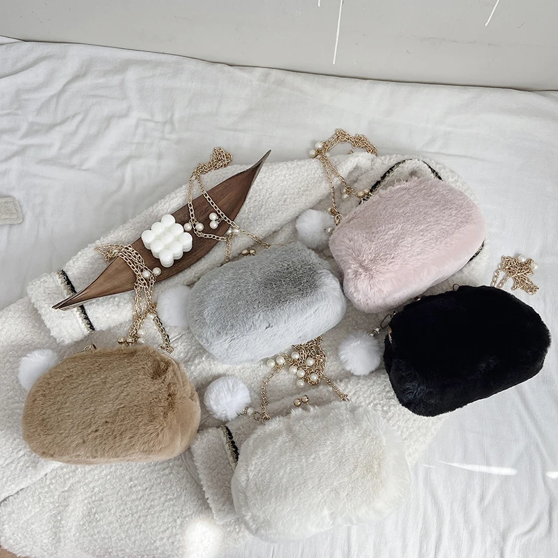 Frame Plush Bags For Women 2022 Winter New Pearl Chain Fluffy Bag Solid Furry Crossbody Shoulder Bags Clutch Faux Fur Bag Ladies