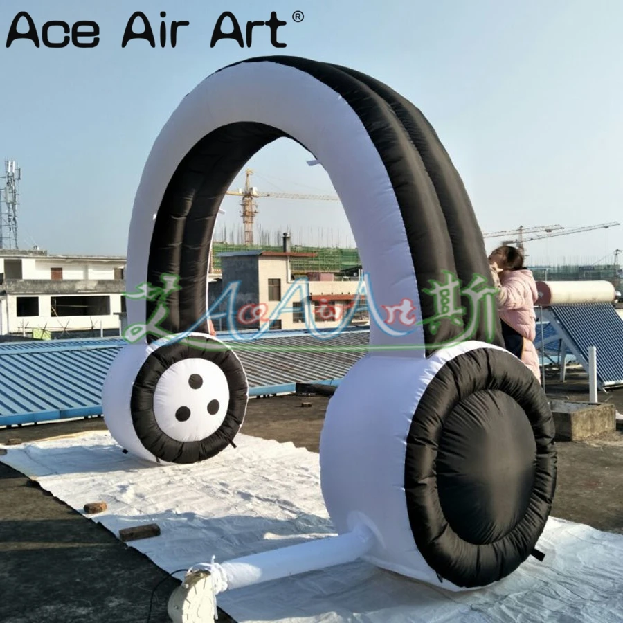 4.2m High 3m Width LargeInflatable Headphone Earphone Replicas Archway For Advertising/Music Events Decoration