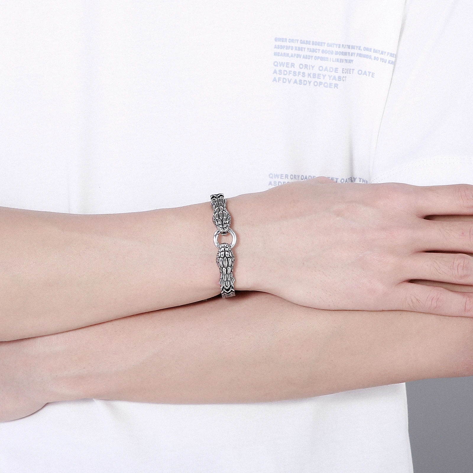 Punk Goth Snake Bracelets for Men Exaggerated Vintage Silver Color Charm Bangle Hip Hop Party Jewelry Mujer Bijoux Gifts