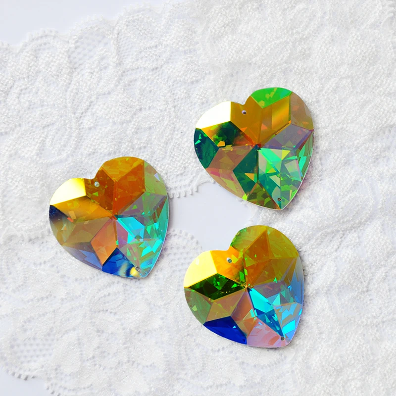 AB K9 Glas-Herz-Kristall-Strasssteine mit Spiegelglanz zum Aufnähen, glänzende Strasssteine für Schmuck- und Bekleidungszubehör. – Detail 4