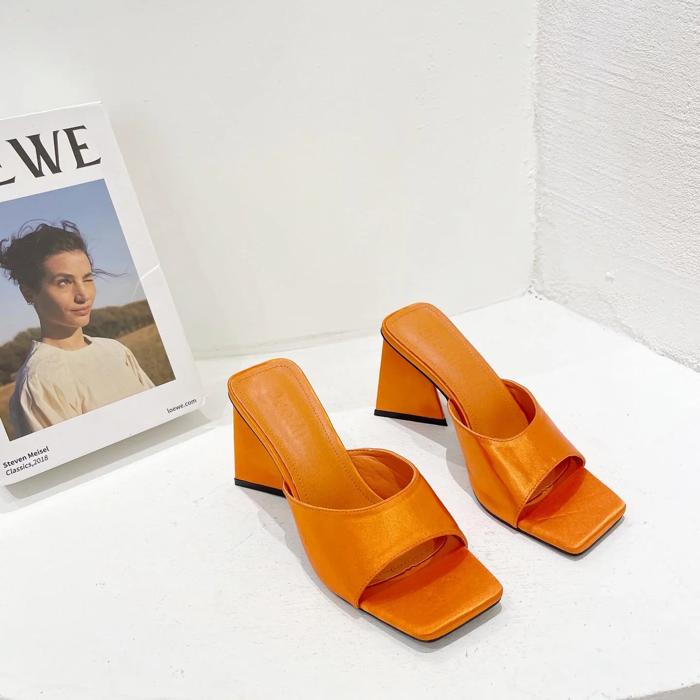 2021 Women Summer Sandals Slippers Strange Heels Mules Women High-heeled Slippers Ladies Slip on Party Nightclub Slippers