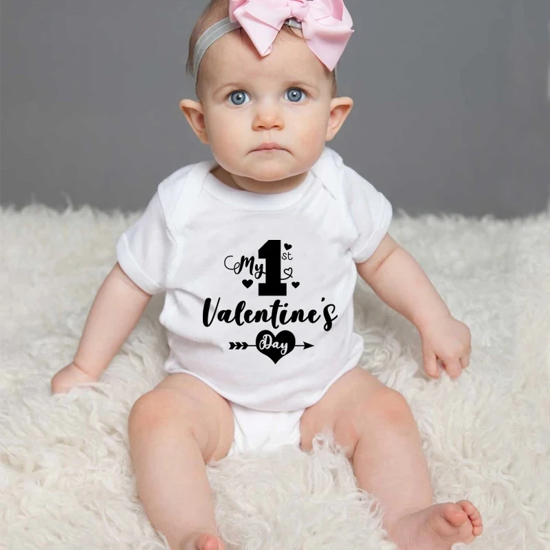 

It's My 1st Valentine's Day Funny Newborn Baby Bodysuits Cotton Short Sleeve Infant Rompers Body Baby Boys Girls Ropa Jumpsuits