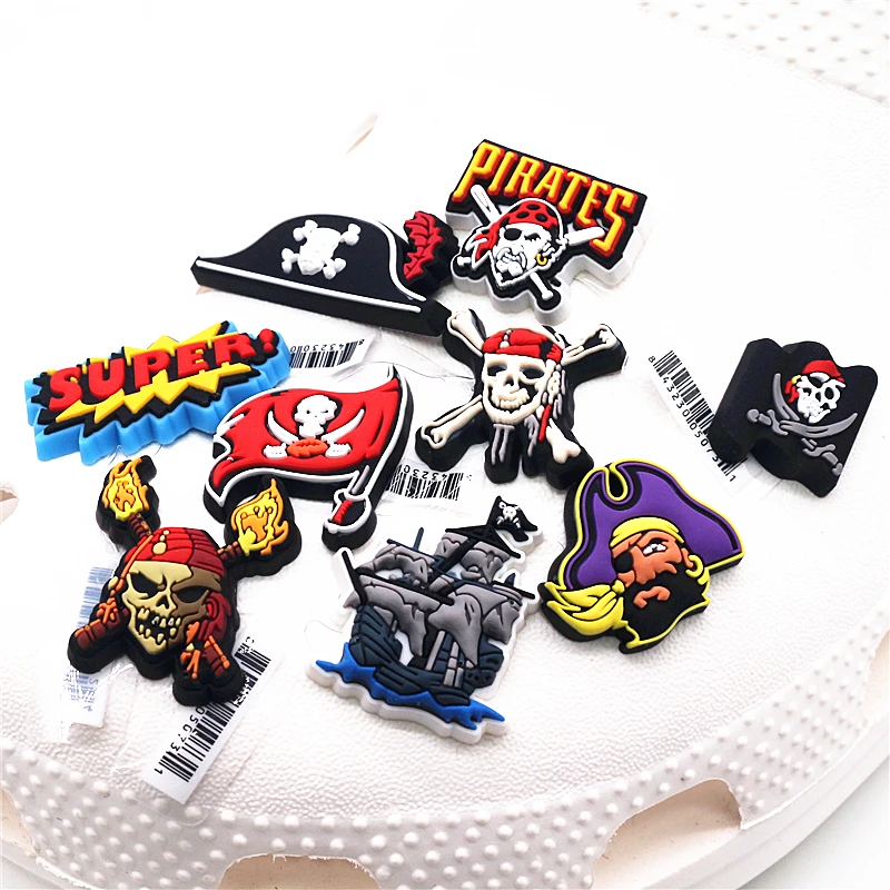 Accesorios originales para zapatos de esqueleto, pancarta de barco súper pirata, decoraciones para zapatos, dijes de zuecos para niños, regalos de fiesta, 1 Uds.