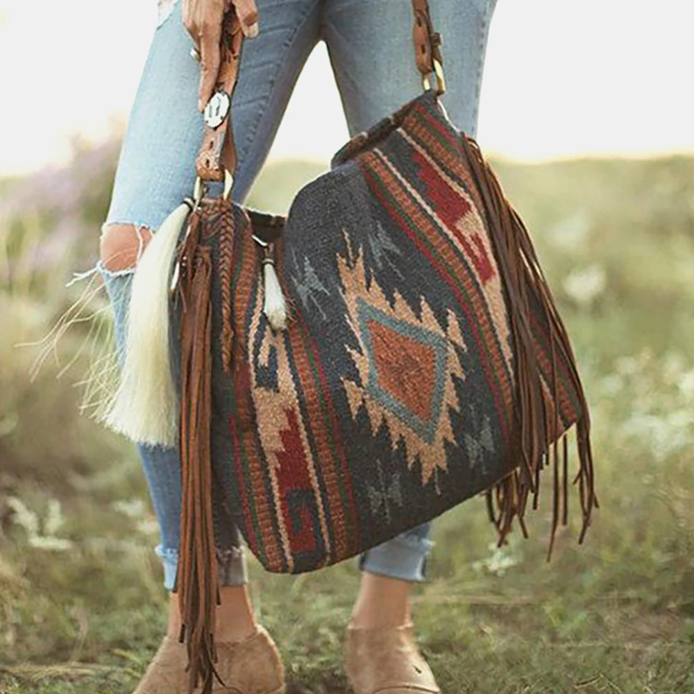 Woman Bags 2023 Trend Female Handbag Hand Made Grassland Canvas Sac Linen One Shoulder Bohemian Style Crossbody Bags Tassel