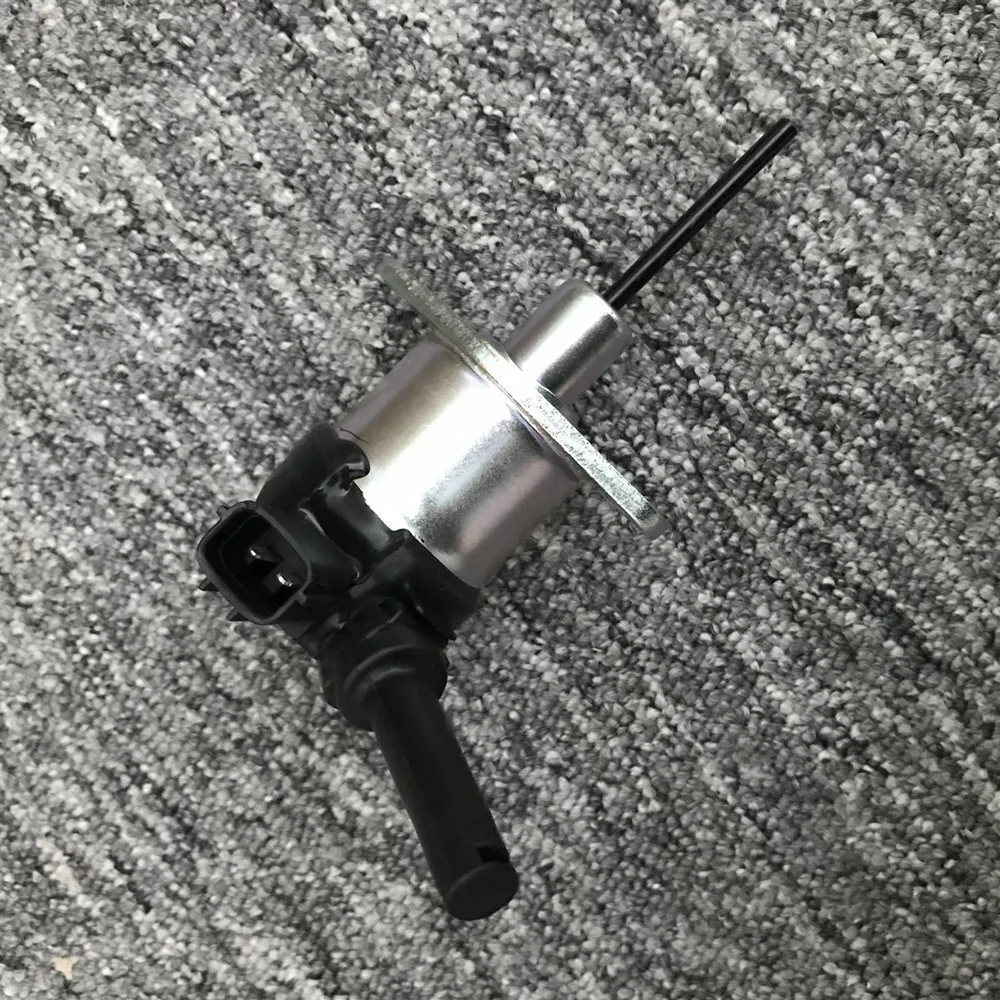 Kubota V3800/engine Excavator Flameout Switch Kubota flameout Solenoid Valve Front Needle Length 4.0CM FREE SHIPPING