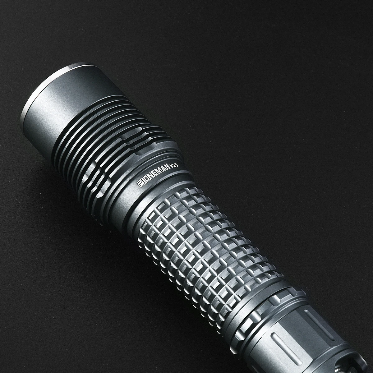 Pioneman K35 Flashlight Strong light New practical flashlight  Optional LED SST40/SST70/XHP50.2