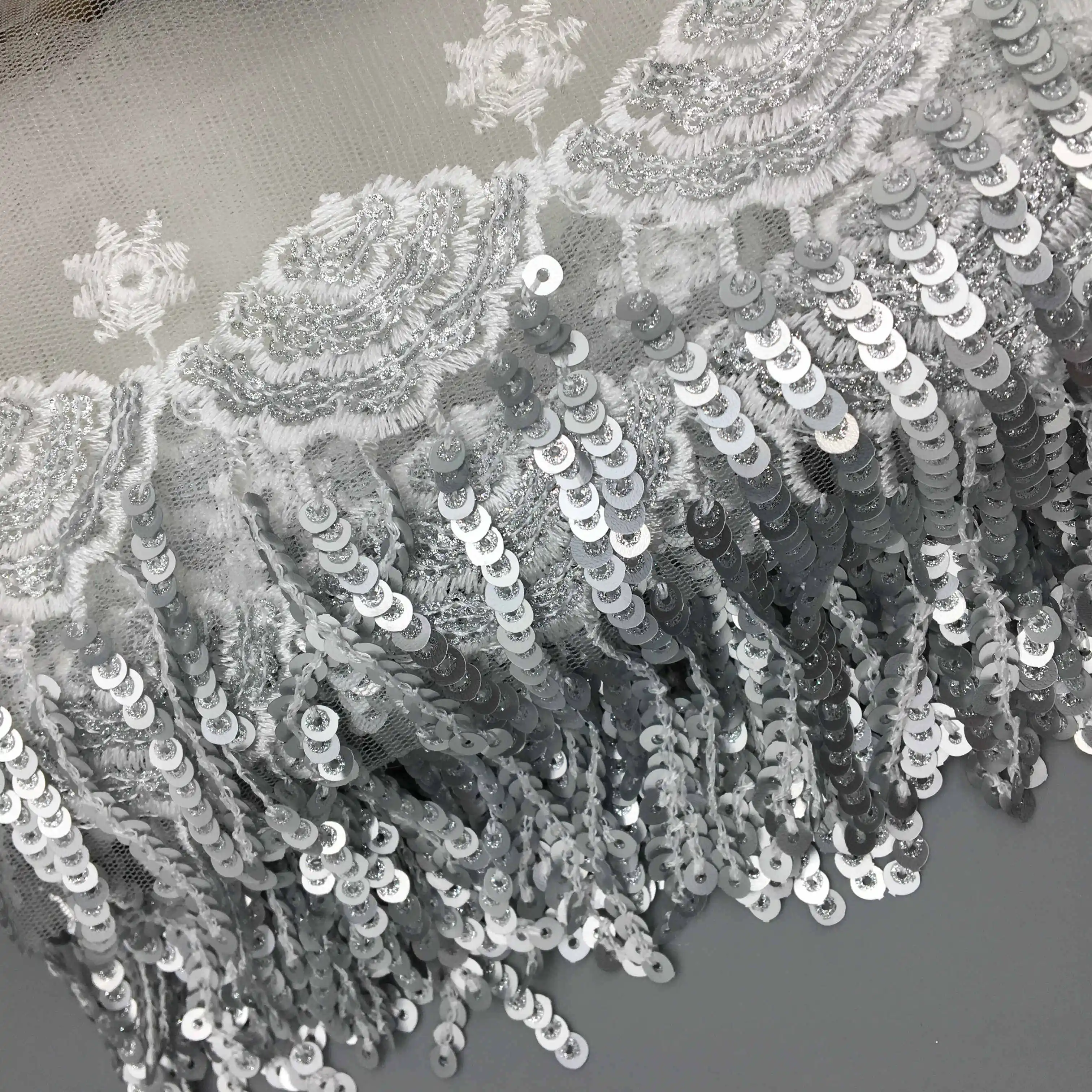 5 yards/Lot Sliver Voile Clouds Sequin Fabric Tassel Lace Trim Ribbon Fabric Sewing Craft For Costume Wedding Dress Decoration