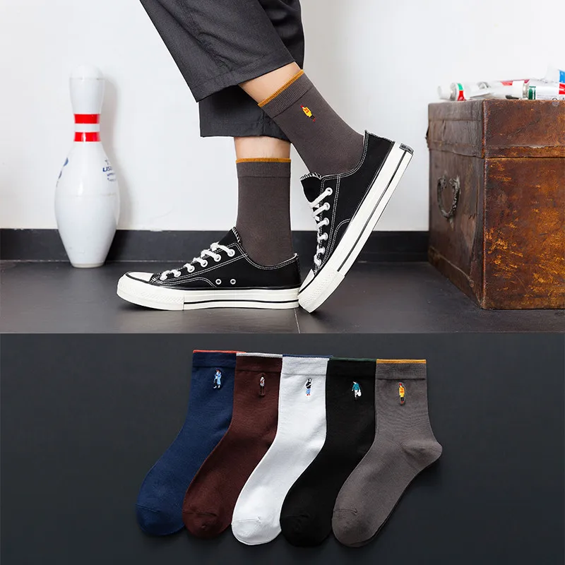 2020 New Fashion Men High Quality Cotton Socks Comfortable And Breathable Upscale Embroidery Casual Deodorant Socks Hot Selling