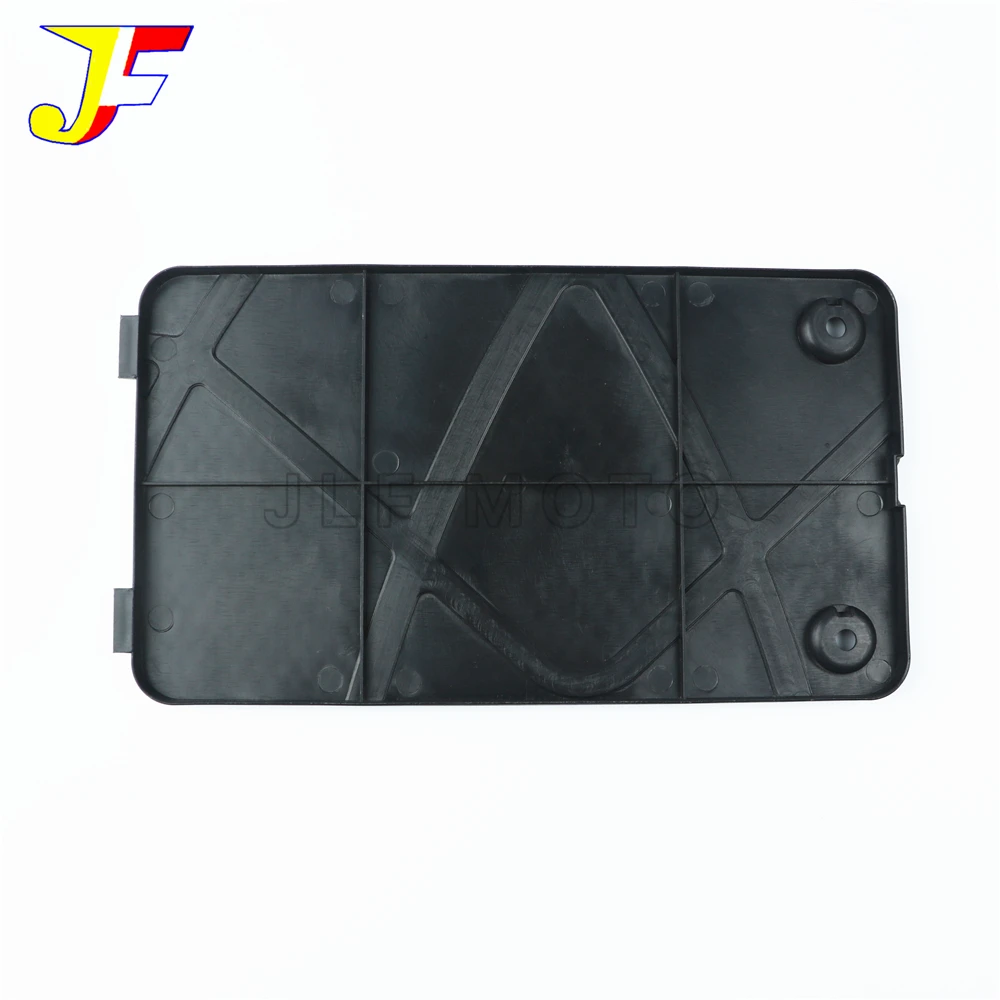 Suitable for Suzuki motorcycle parts Address V50 body pedal fairing battery cover battery guard