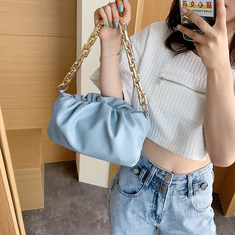 Luxurious Acrylic chain Women Handbag Summer bag shoulder cloud bag fashion simple chain underarm bag shouleder bag