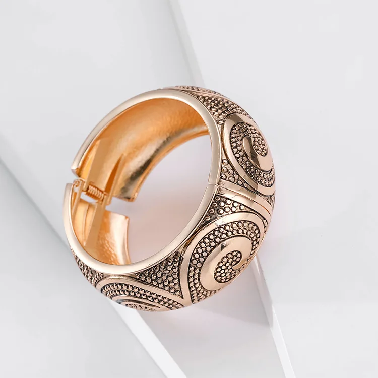 Ethnic Totem Metal Carved Wide Bangles Tibetan Gold Color Vintage Retro Tribal Bracelet Bangle Cuff For Women