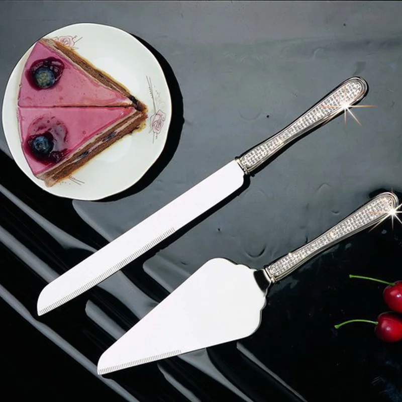 

2pcs Luxury Wedding Cake Knife Serving Set Diamond Cake Spatula Shovel Birthday Party Decoration Silver Cutlery Pizza Tool