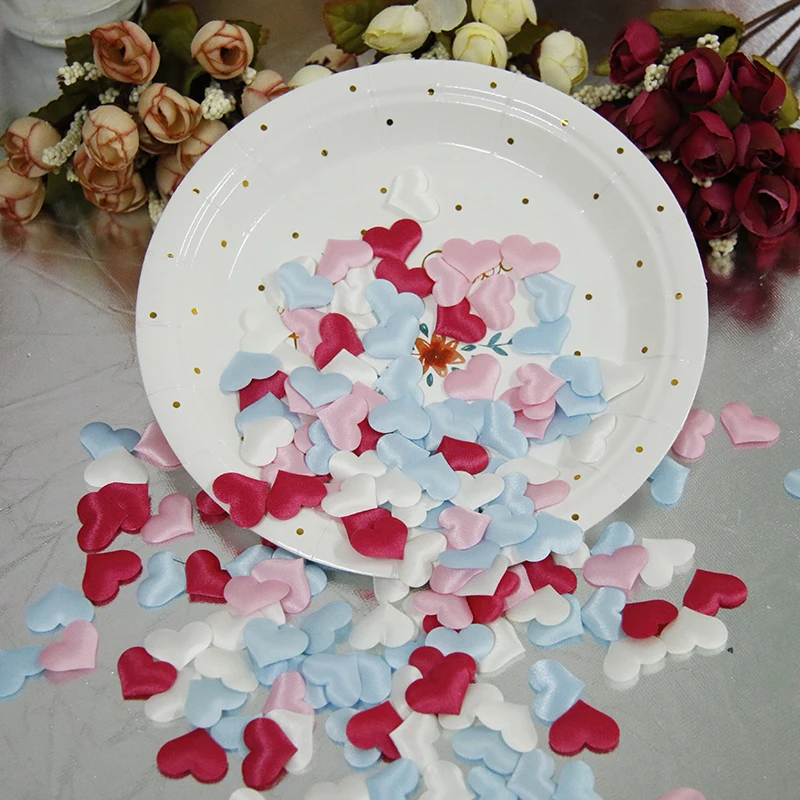 200Pcs Sponge Satin Fabric Heart-shaped Petal Wedding Confetti DIY Romantic Love  Valentine\'s Day Festival Decoration.