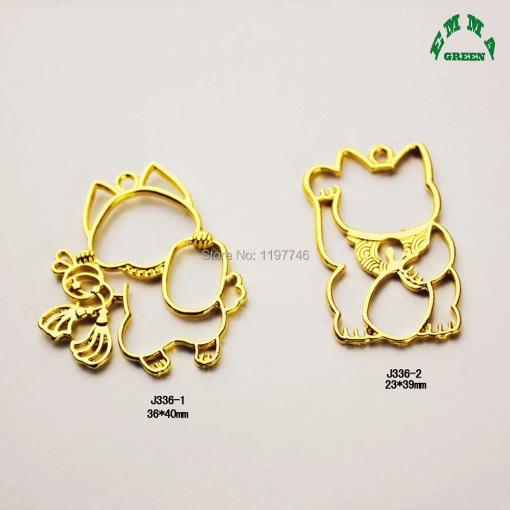 Fortune Cat Gold Charm Hollow Metal Pendants Charms Accessories for Earrings Jewelry Making Finding 20pcs 40mm