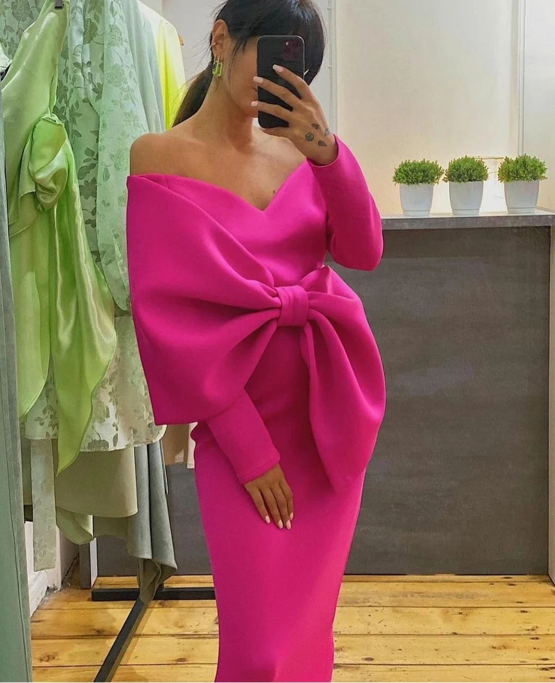 Vestidos De Noche Korte Satijnen V-hals Avondjurken Voor Vrouwen Boog Lange Mouwen Rits Formele Terug Bodycon Roze Gewaad Soiree femme