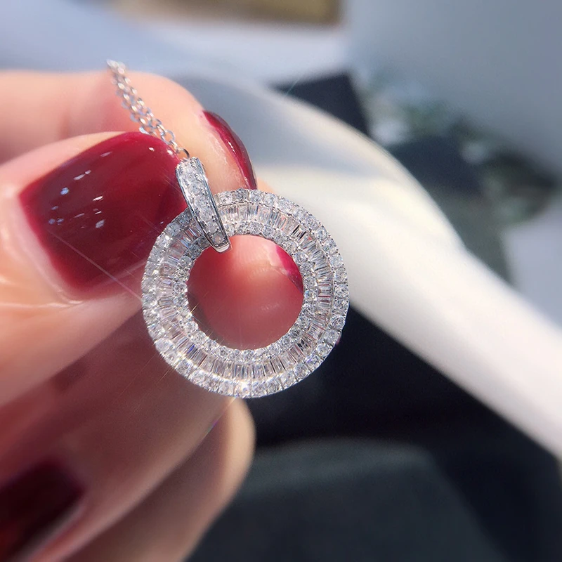 Aazuo مجوهرات راقية 100% ريال 18K الذهب الأبيض سلم الجانب الماس 0.7ct كلاسيكي قلادة مستديرة الموهوبين للنساء حفلة Au750