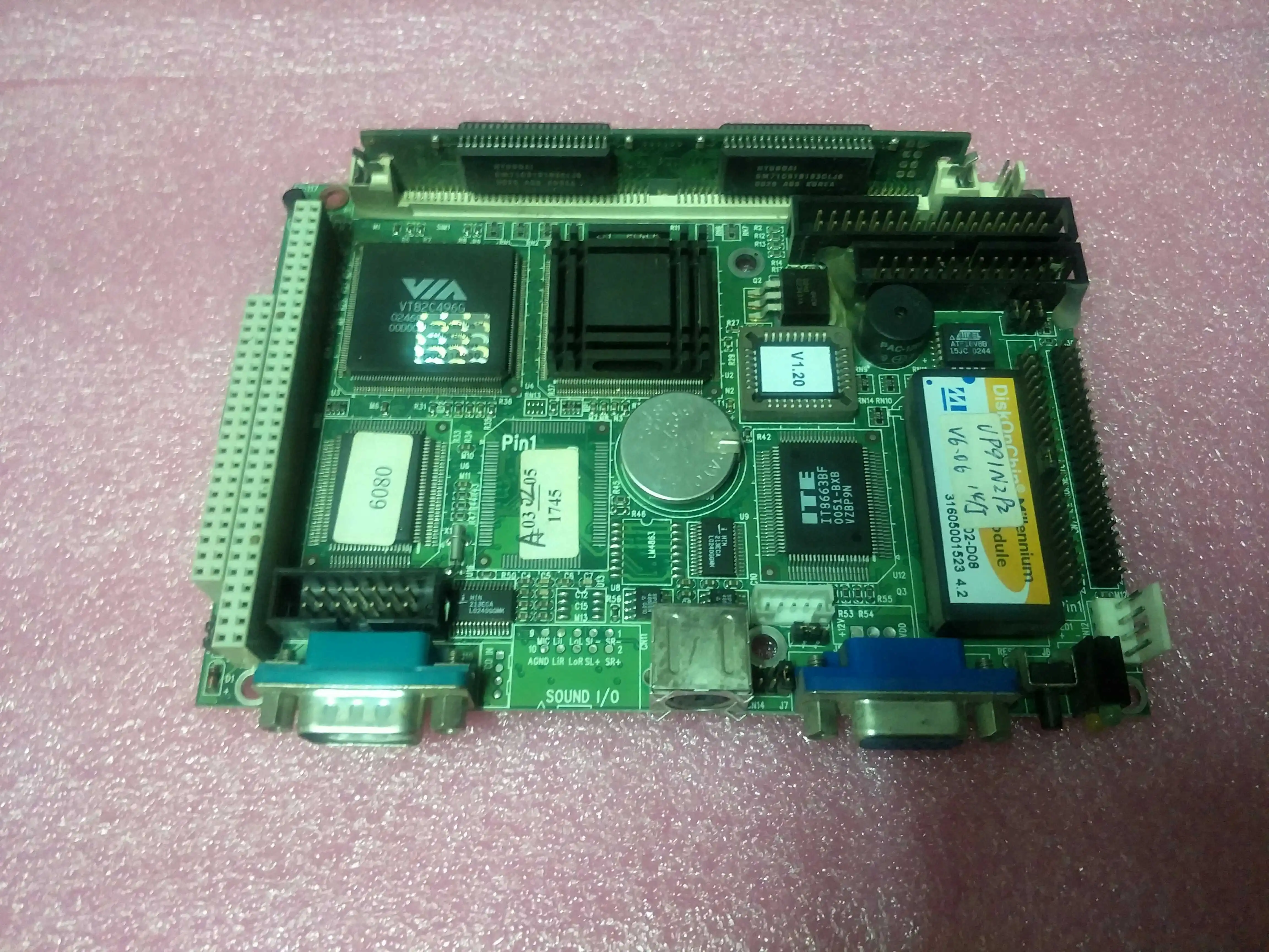 Original dismantling PCM-4825 Rev A1 03-1 90% new PCM-4825 physical picture