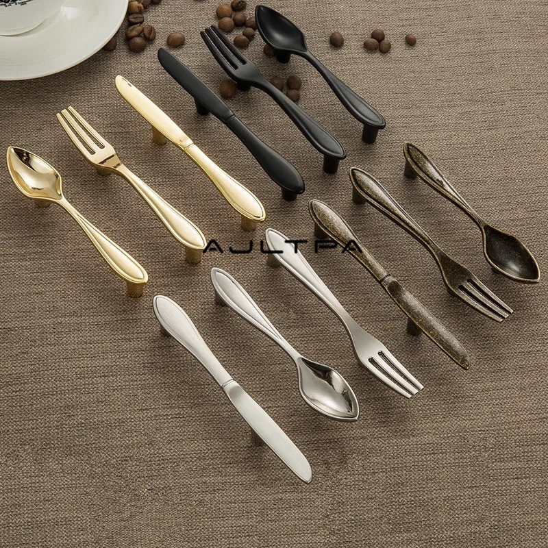 50Pcs Fashion Creative 76mm Zinc Alloy Knife Spoon Fork Design Handles Kitchen Cabinet Handles Cupboard Furniture Handle