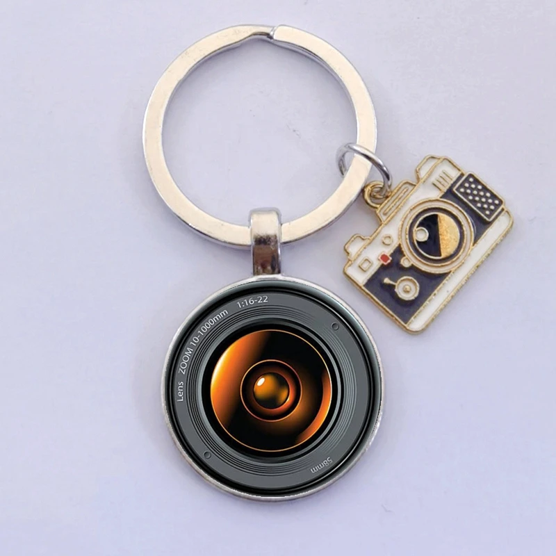 Enamel Camera Key Chain Camera Pendant with SLR Lens Photographer SLR Enthusiast Keychain Gift Between Friends