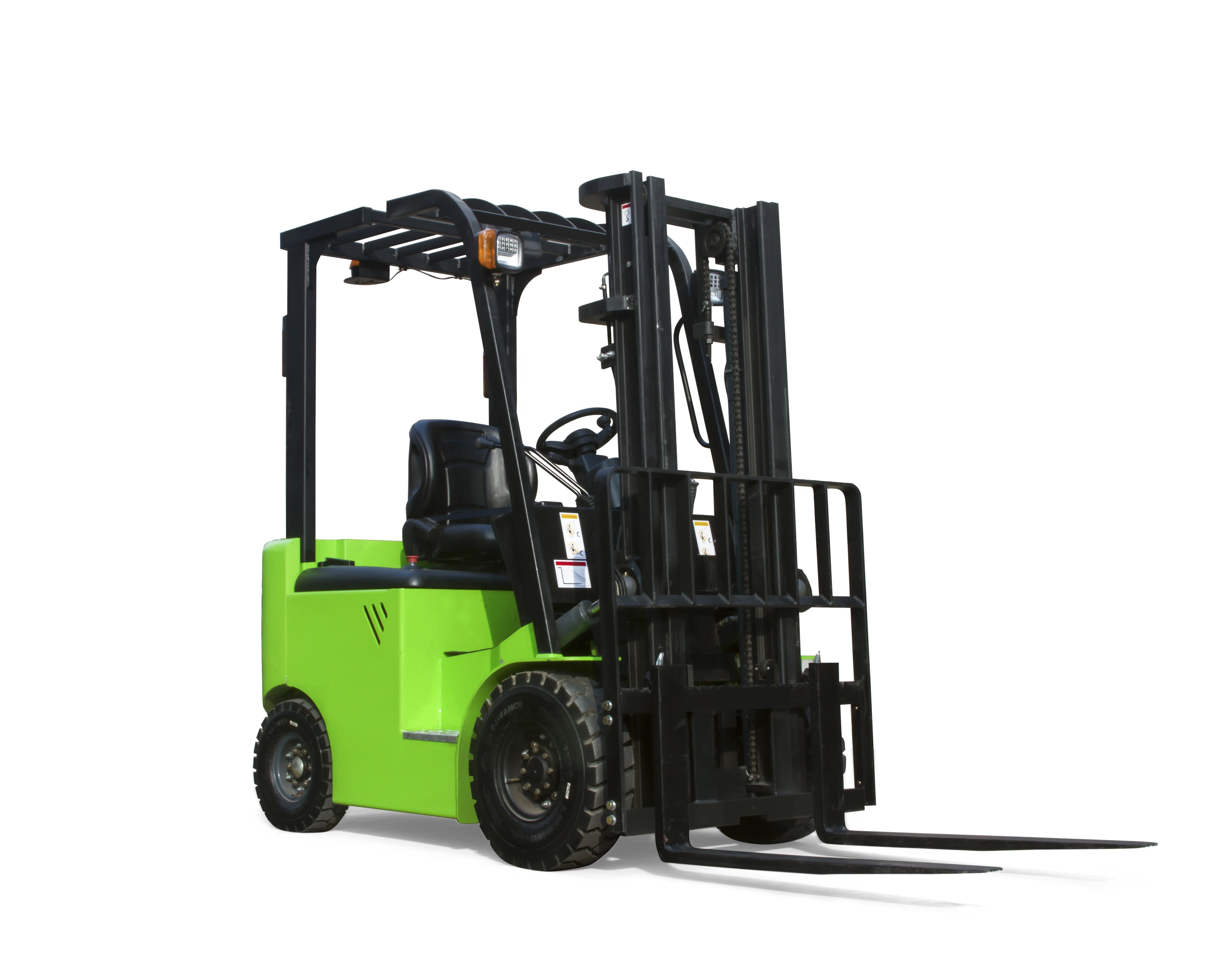 Strong Power Electric Forklift 1.5Ton Four Wheels Truck SYNBON Machine