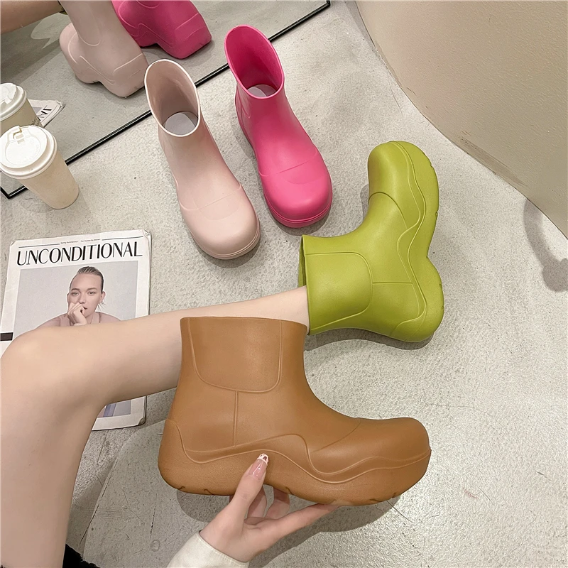Shoes Round Toe Boots Women New 2021 Flat Heel Clogs Platform Rock Low Water Ankle Lolita Rubber Ladies Summer Fabric Solid Sli