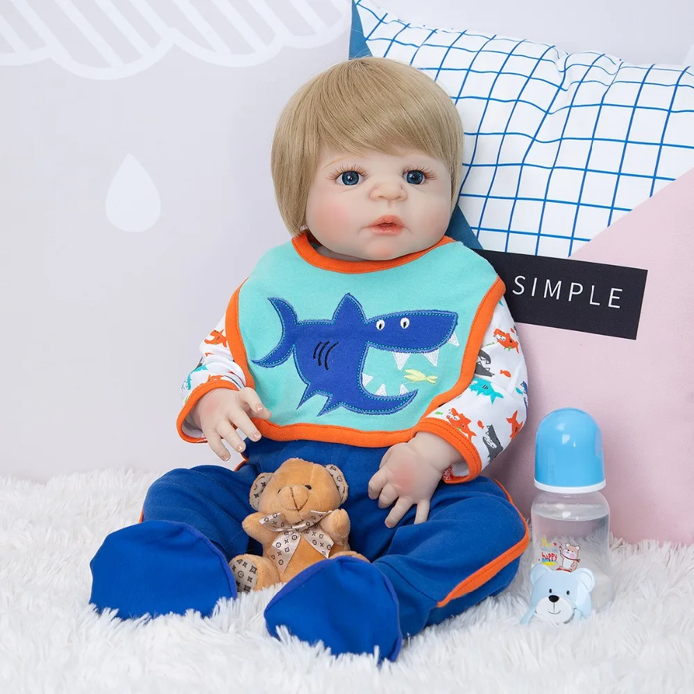 

Bebes doll with 57 cm Full Silicone Baby Reborn Doll Boy Vinyl Look Real Fake Baby Toy For Kid Playmate Gift Xmas Present