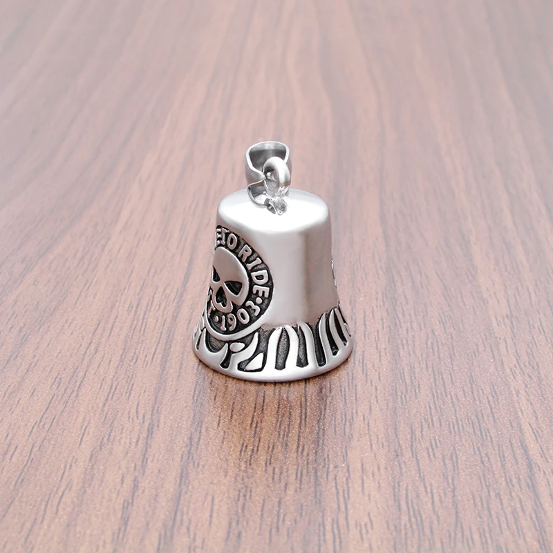 Top Live To Ride Skull Tinkle Bell Pendant Stainless Steel Motorcycle Biker New Arrival Jingle Bell Pendants