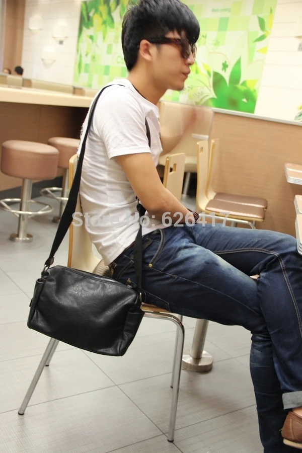 New leisure men\'s single shoulder messenger bag cross body bag small casual travel bag black PU leather, free shipping