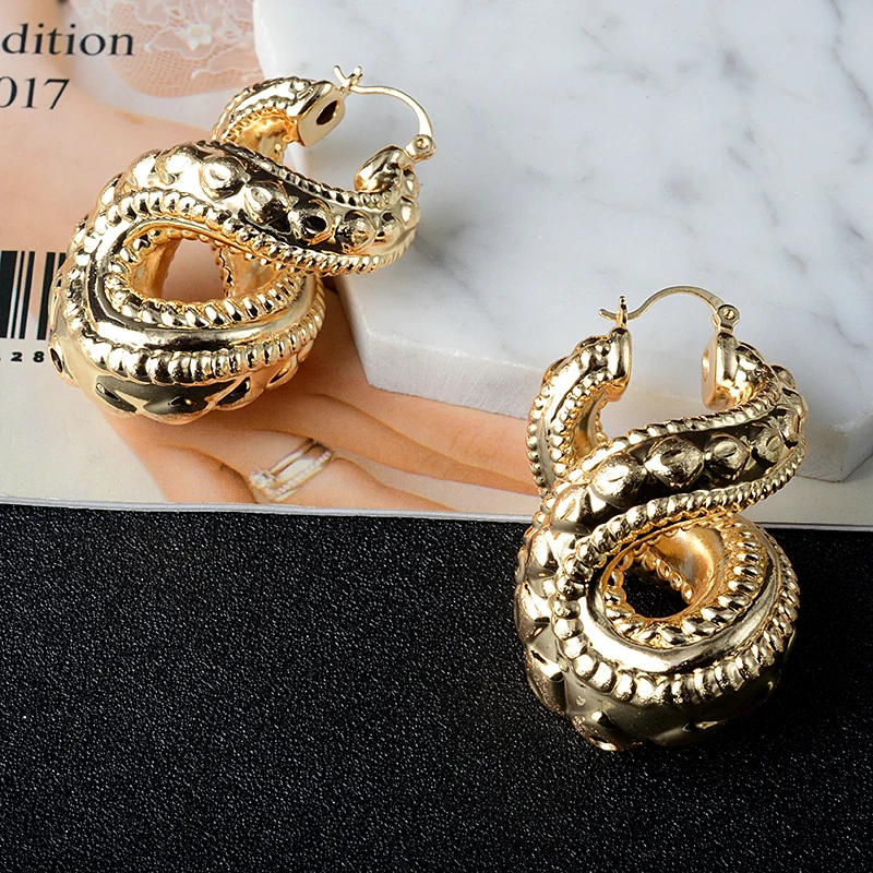 Sunny Jewelry 2021 New Fashion Copper Hoop Earrings For Women Hollow Large Style High Quality For Wedding Party Gifts Trendy