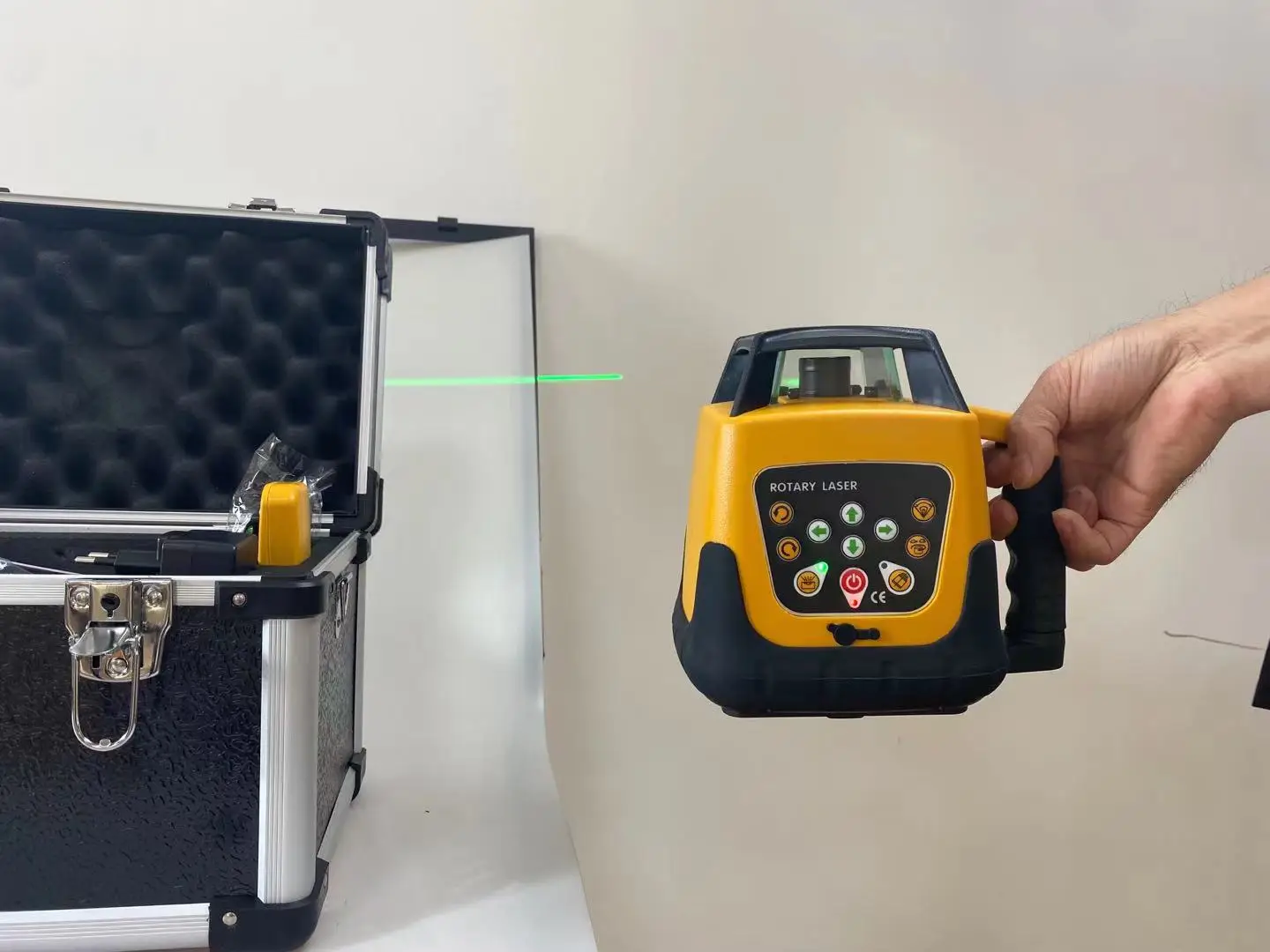 Imagem -04 - Laser Giratório Eletrônico Automático de Alta Precisão 360 Nível de Feixe Verde 3d Instrumento de Medição de Alcance de 500m