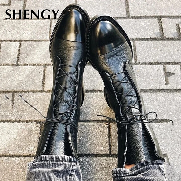 New SHENGY Patent Leather British Style Flat Boots Black Pointed Toe Boots Handsome Motorcycle Boots Women\'s Boots