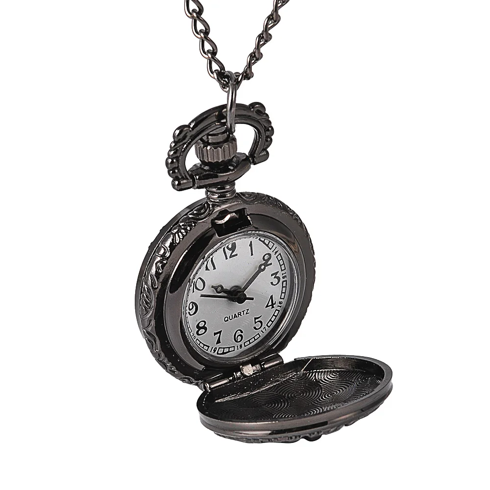 6063Classic Queen's Crown quartz pocket watch Black fashion and retro Queen's Crown small size Pocket Watch