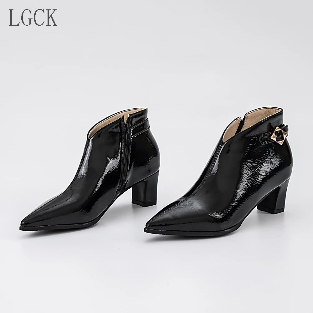 

Plus Size 34-48 Women Shoes Autumn Winter Pointed Toe Square Heel Women Boots Fashion Buckle Ankle Boots Zipper High Heel Woman