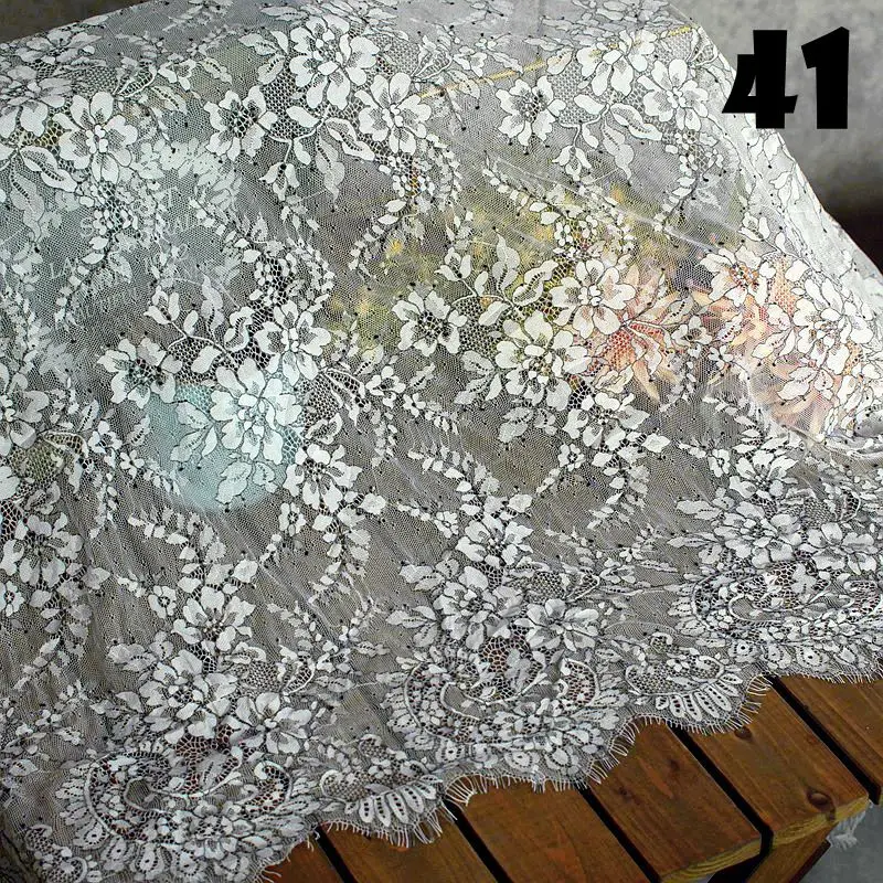 

Muti-Color Net Yarn Two-Color Embroidered Lace Fabric Eyelash Lace Garment Sewing Cloth Material V2588