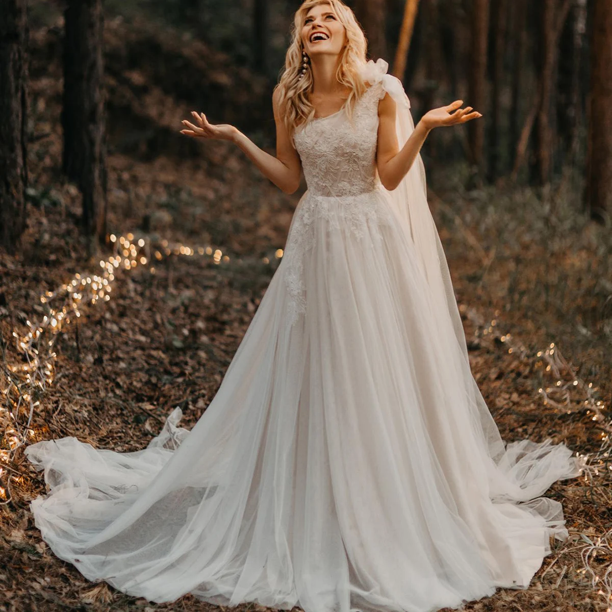 Gaun Pengantin Luar Ruangan Tulle Ruched Satu Bahu Gaun Pengantin Boho Pantai Buatan Khusus Ukuran Besar Manik-manik Gaun Pengantin Renda Appliqued Floral A Line