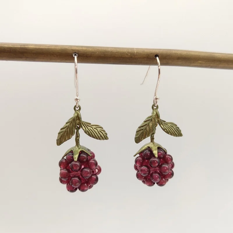 Creative Design New Raspberry Earrings Woman Accessories Fruit Pendant Earring Gift