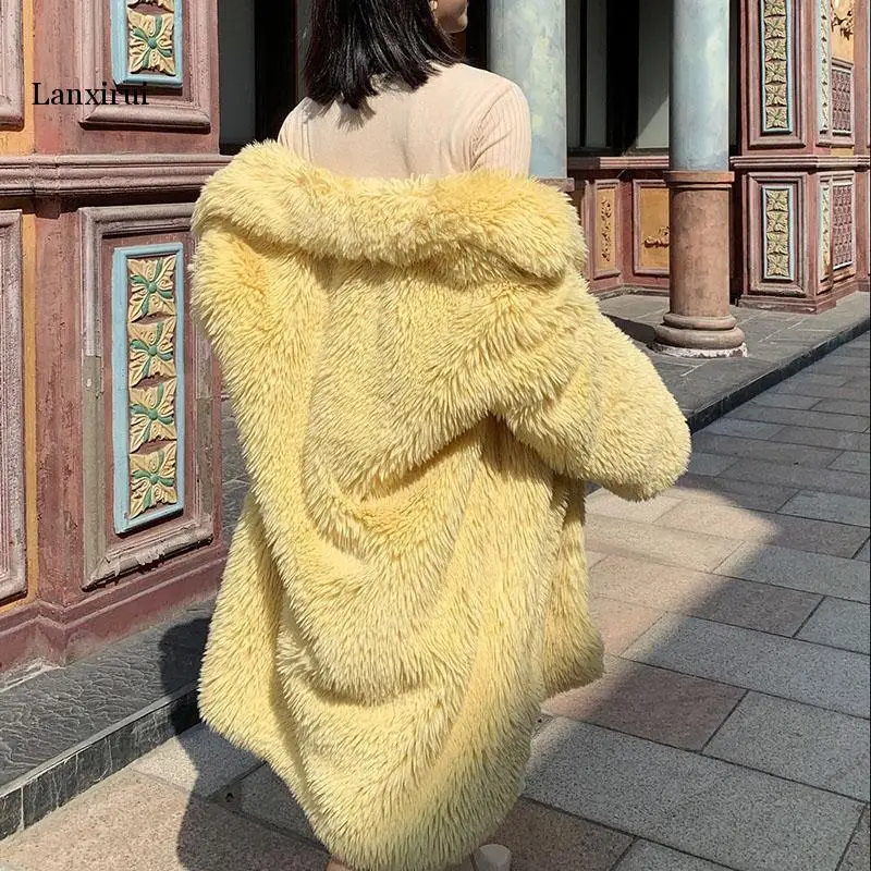 

Women Winter Faux Fur Warm Coat Horn botton Female Thick Teddy Bear Coat Casual Oversize solid Outwears