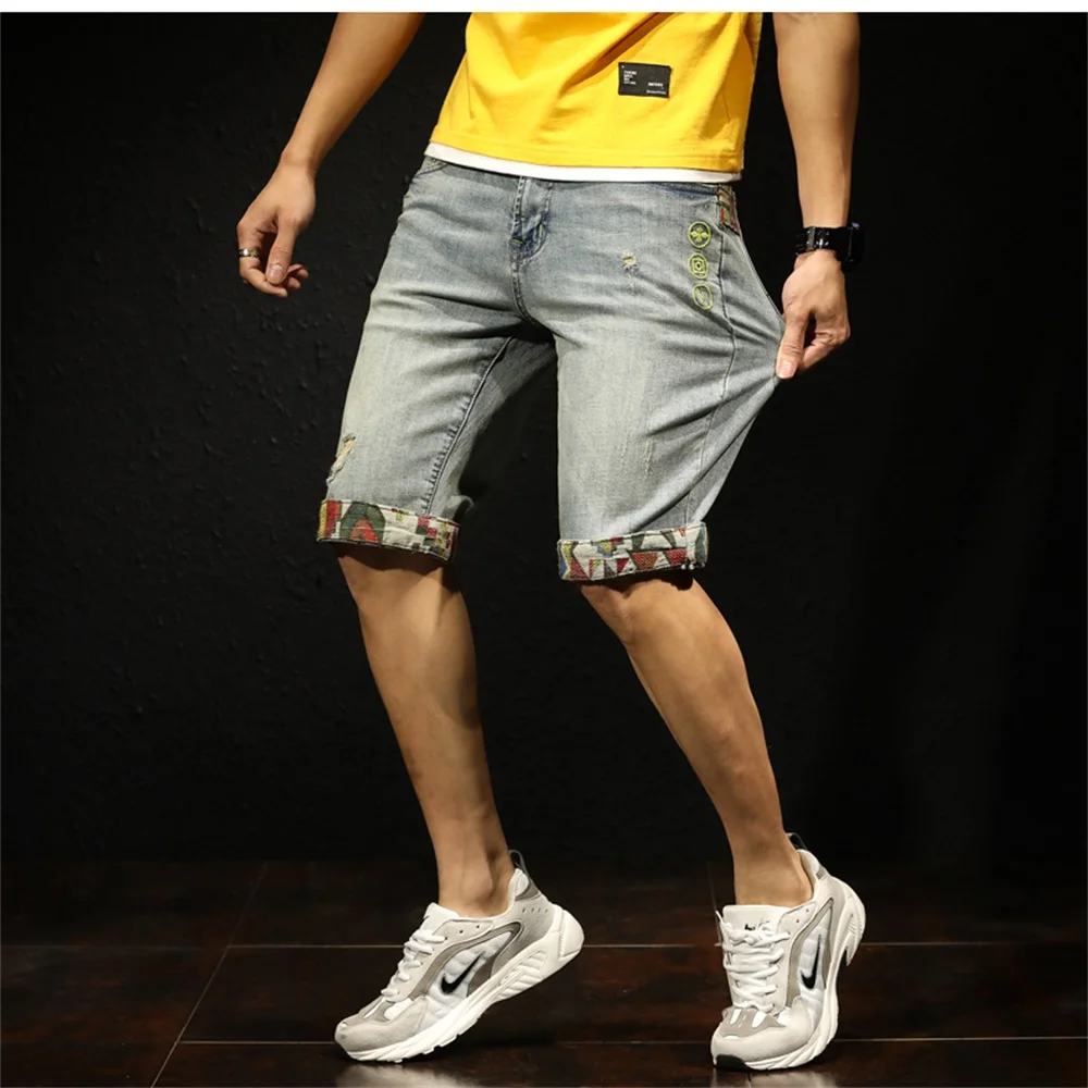 EH · MD® Men's Denim Shorts Light Blue Hand-Paneled Embroidered Mid-Pants Hole Stretch Elastic Fleece Pants Cotton Summer Feet
