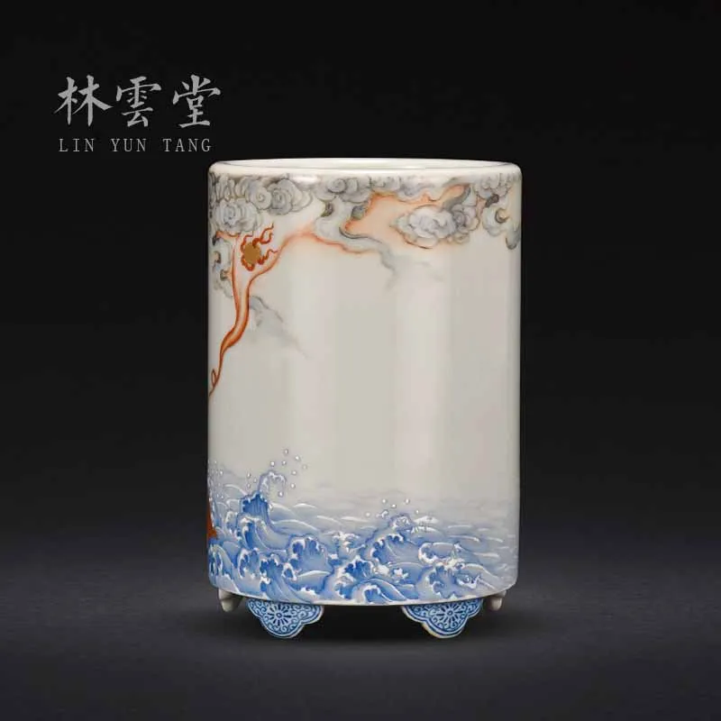 Lin Yuntang's hand-made ceramics, hand-painted alum red, goldfish and dragon pen holder, study, desk Decoration