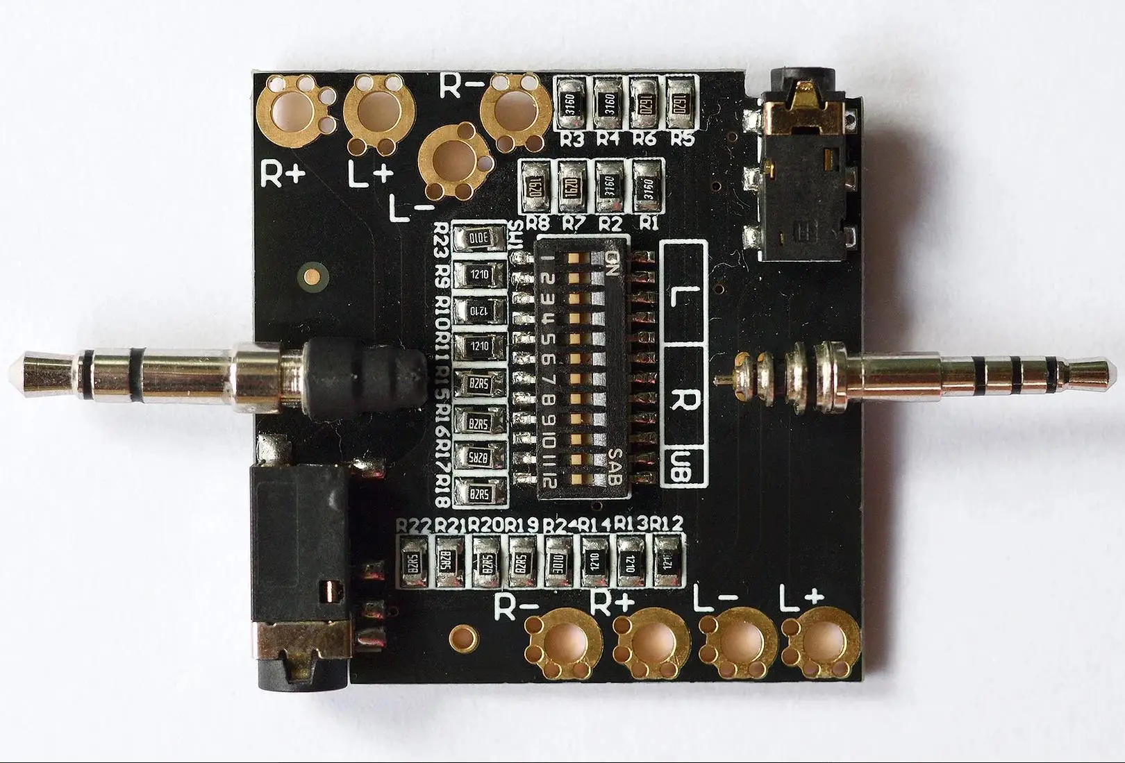 E1DA ملحق تحميل المجلس ل كوزموس ADC