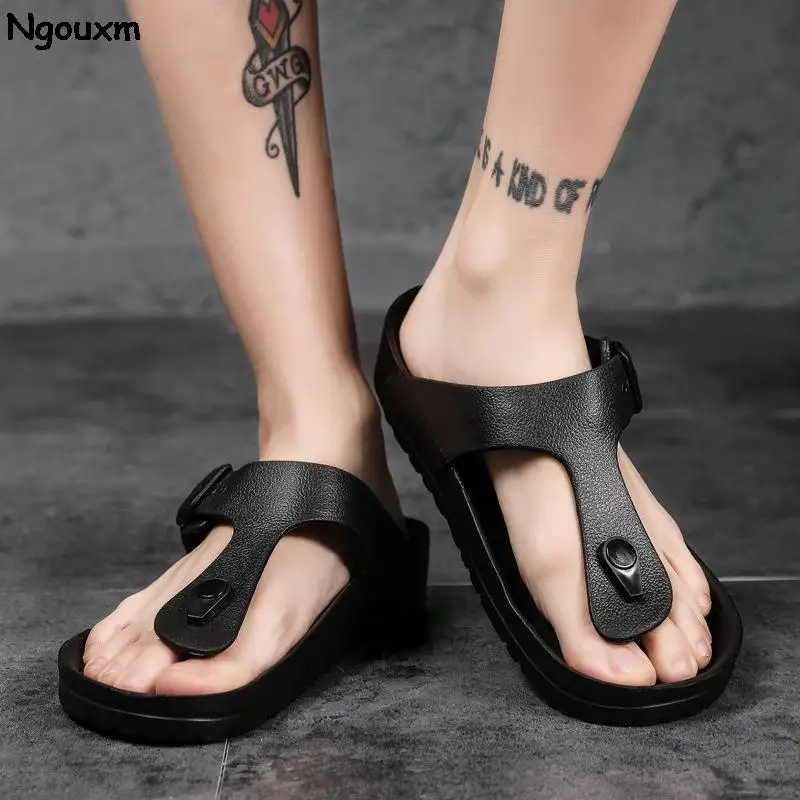 Ngouxm Summer Men Flip Flops Breathable Beach Slippers New Design Fashion Casual Solid Black Non Slip Flat Slides for Man