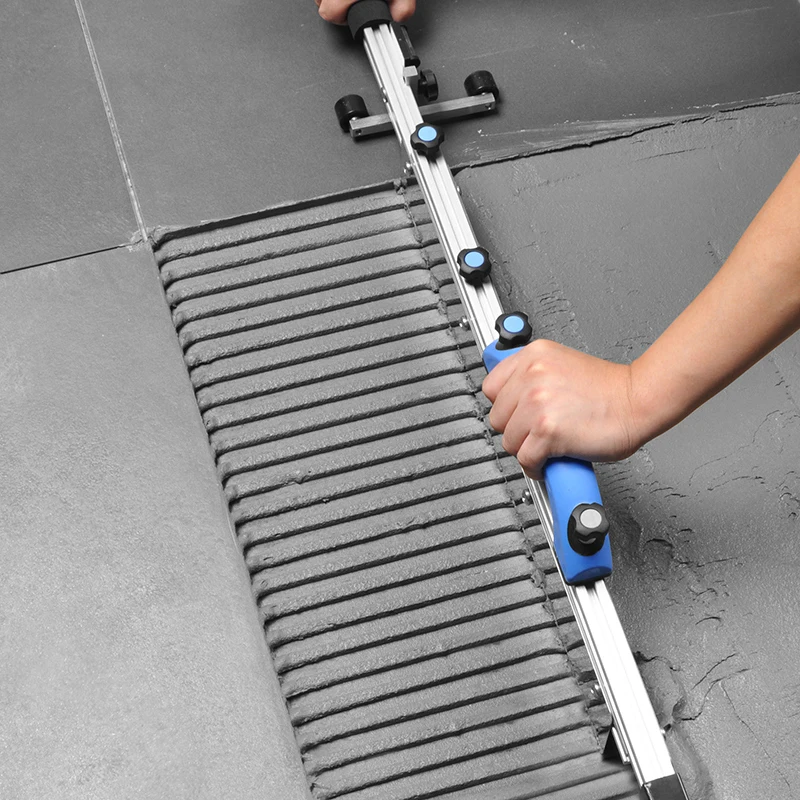 

Выдвижная выравнивающая форсунка с длинным и большим скребком для плитки, канавок клея и выравнивающим ножом для золы, зубной нож из нержавеющей стали