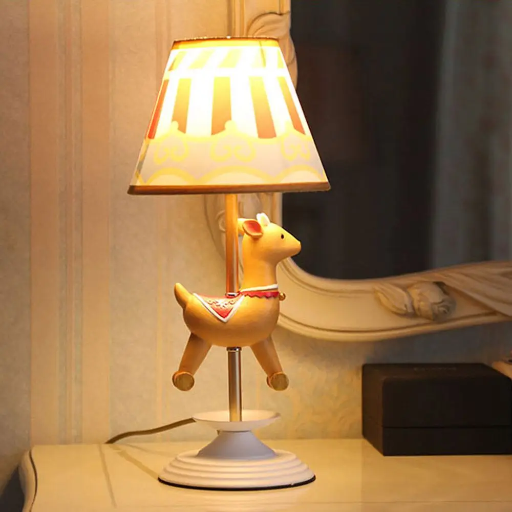 Baby Room Desk Lamp Cute Cartoon Resin Trojans Christmas Elk Kid's Bedroom Table Lamps Boy Girl Room Desk Light