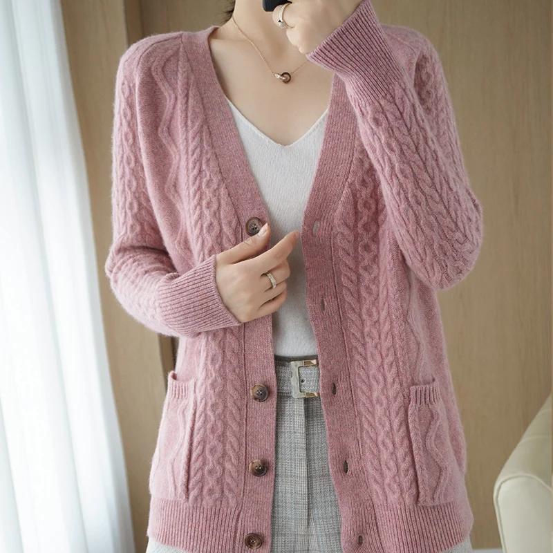 Autumn and Winter New Style 100% Pure Wool Sweater Women\'s V-Neck Knitted Cardigan Loose Casual Cashmere Coat Sweater