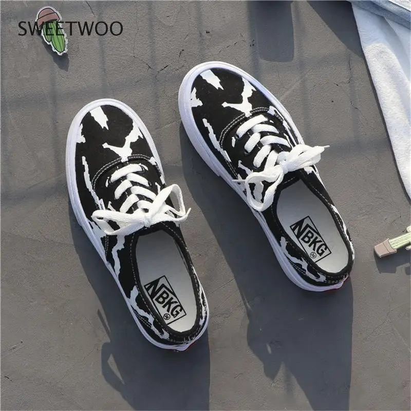 Cow Print Cute Women Sneakers Black White Canvas Shoes 2021 New Platform Flat Lace Up Tennis Shoes Casual Wild