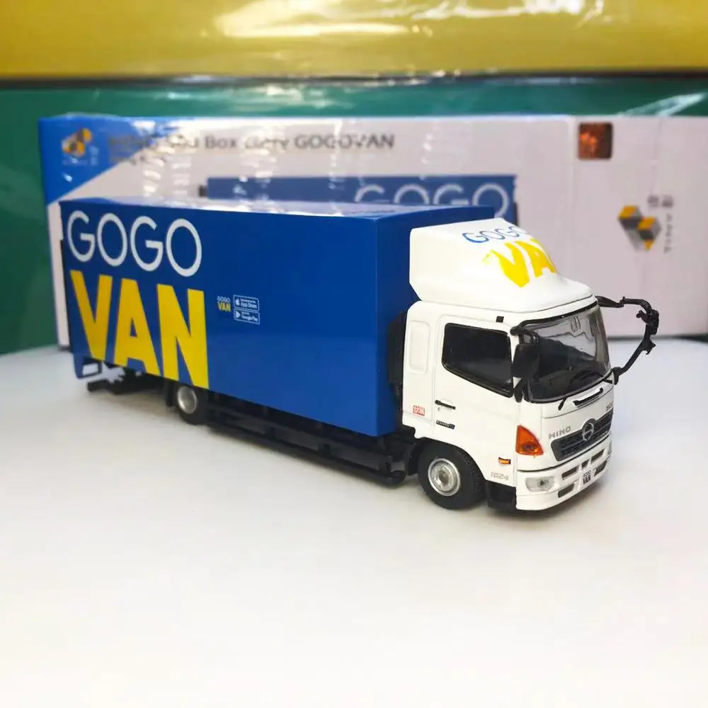 

1:76 scale limited edition Hino 500 alloy truck diecast metal transportation vehicle toy collection for boys kids adult souvenir