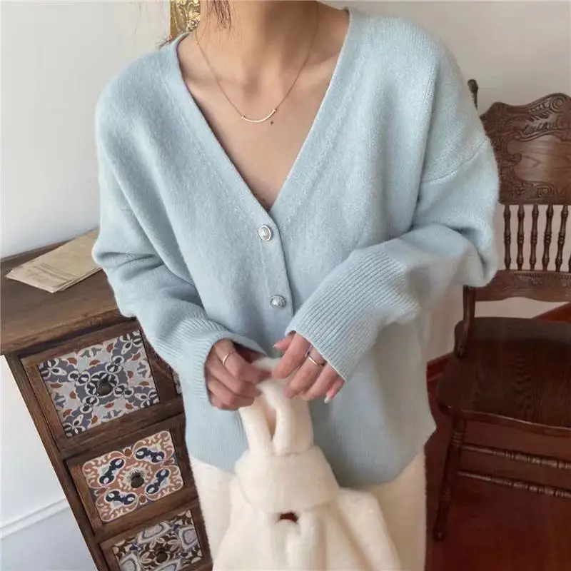 2colors korean style Women Autumn Winter Cardigans Sweater coat Female Soft Elegant Short Vintage Knitwear Cardigan female(N0239